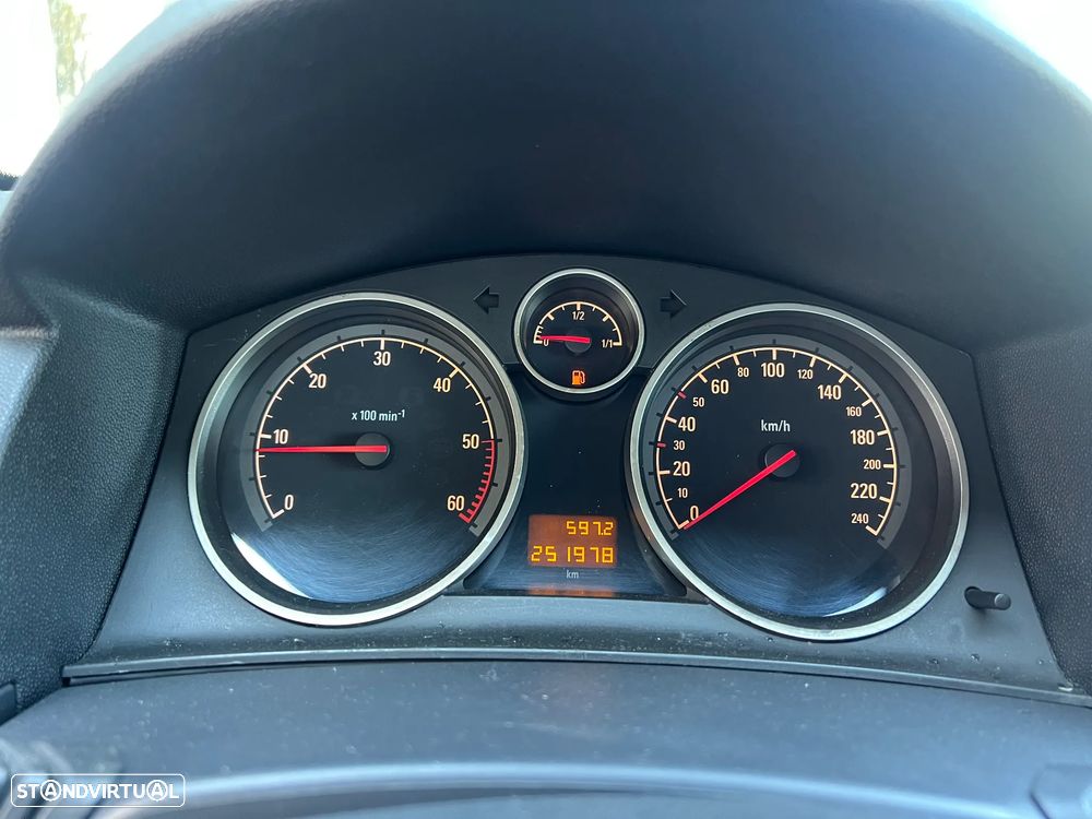 Opel Astra Caravan 1.7 CDTi Cosmo - 3