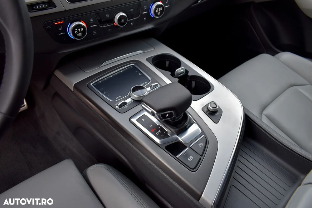 Audi Q7 3.0 TDI DPF Quattro Tiptronic - 23