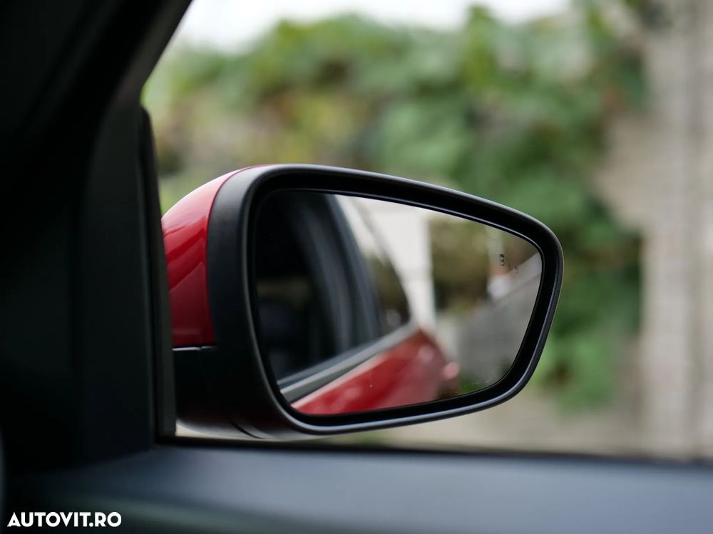 Ford Kuga 1.5 EcoBlue A8 FWD ST Line X - 32