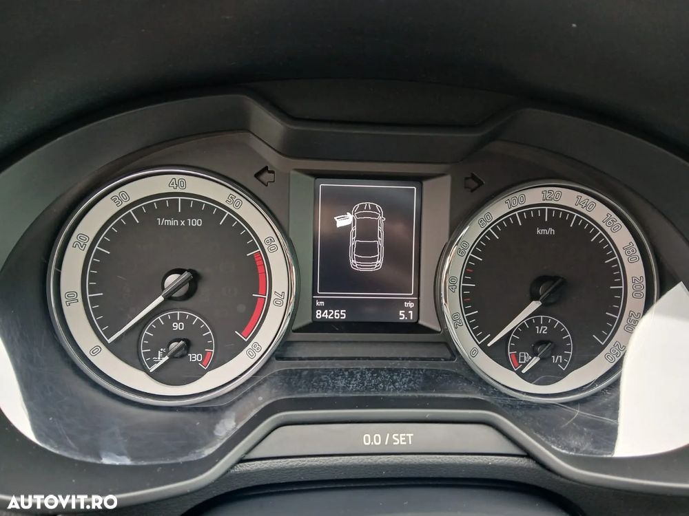 Skoda Octavia 1.5 TSI DSG Ambition - 7