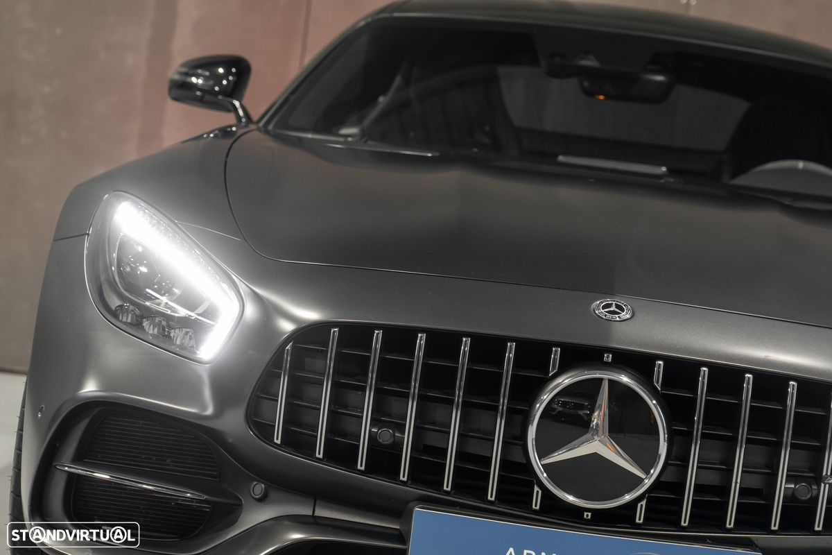 Mercedes-Benz AMG GT - 3