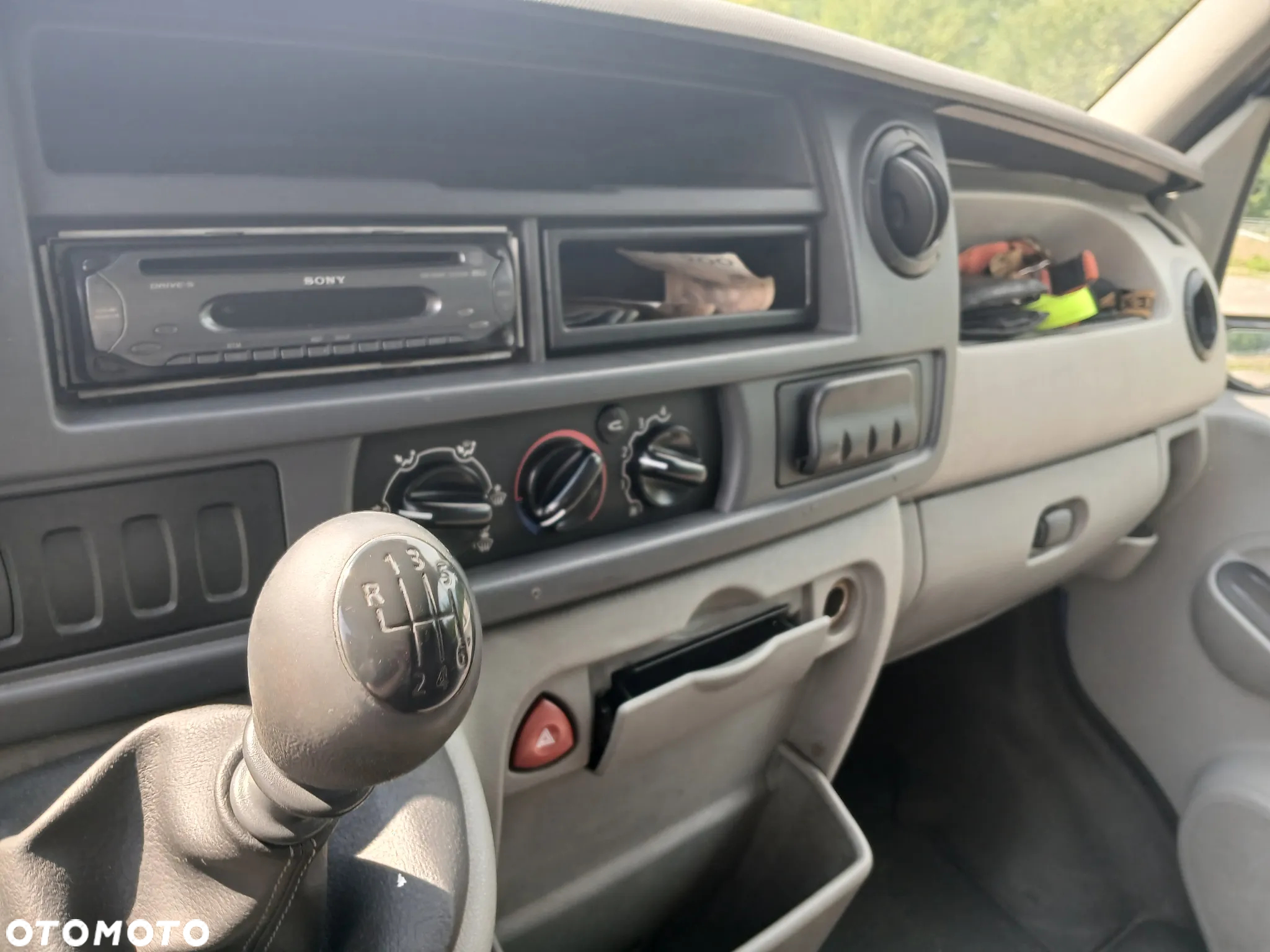 Renault Master II L2H2 2.5DCI 100KM - 11