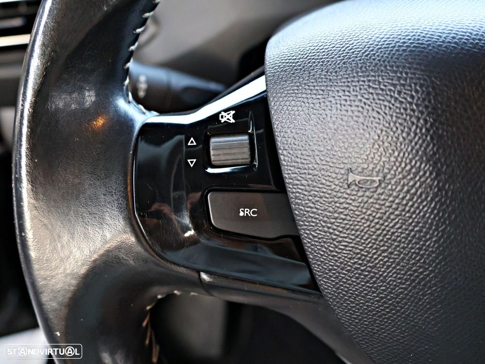 Peugeot 308 1.6 e-HDi Active J17 - 46