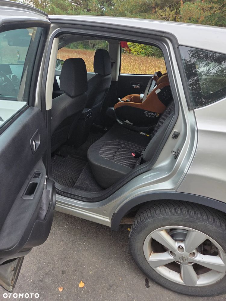 Nissan Qashqai - 12