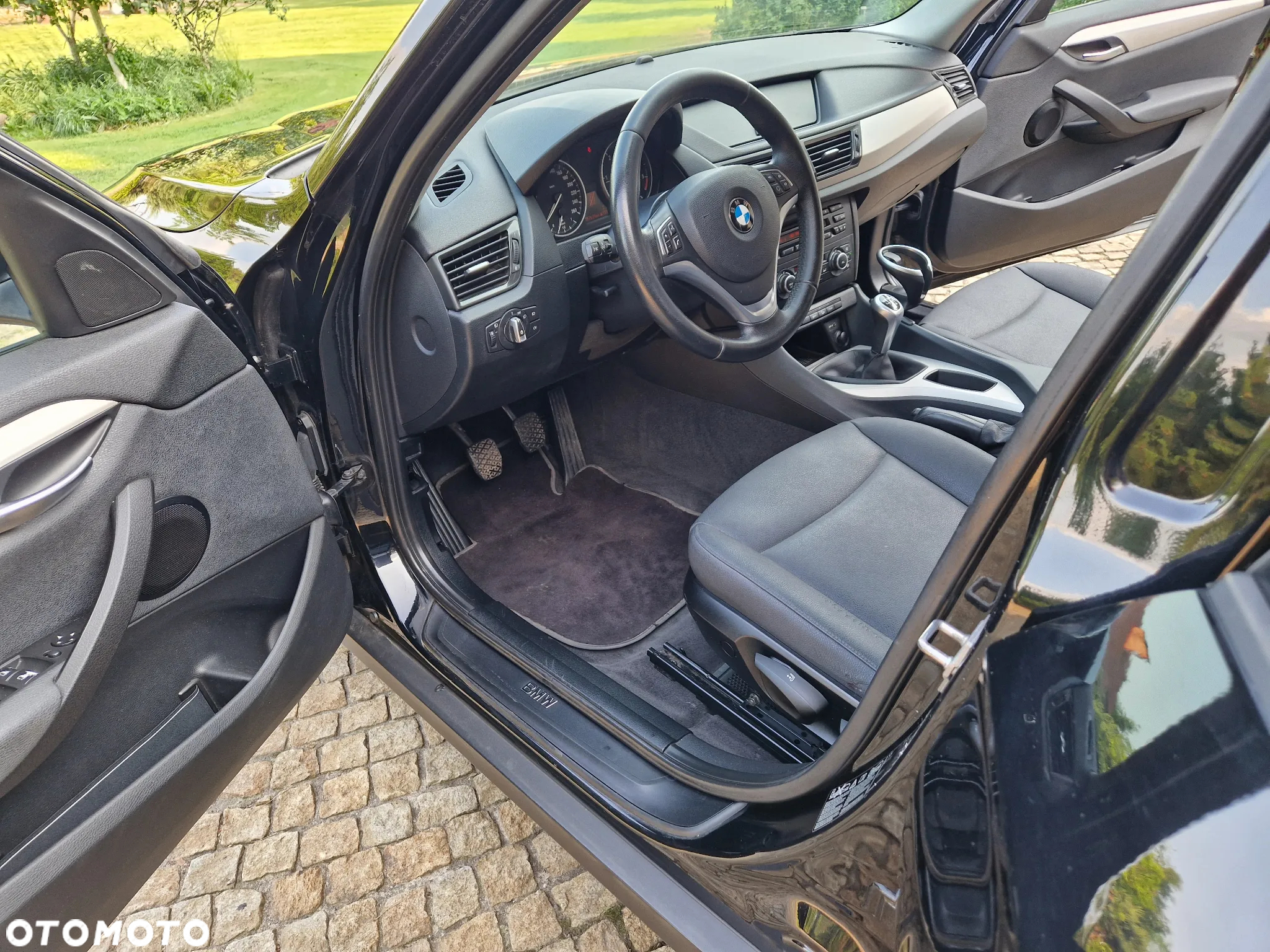 BMW X1 xDrive18d Sport Line - 16