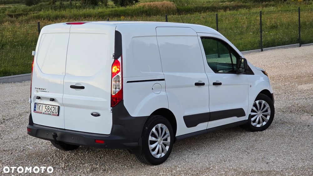 Ford Transit Connect - 16