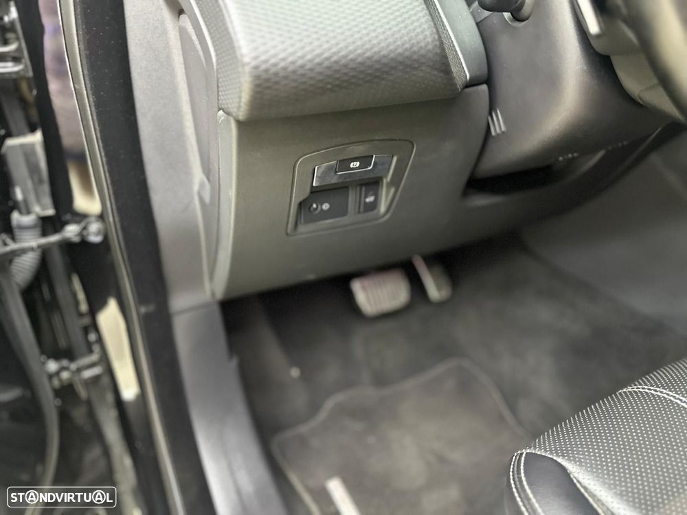 Land Rover Range Rover Velar 2.0 D R-Dynamic SE - 23