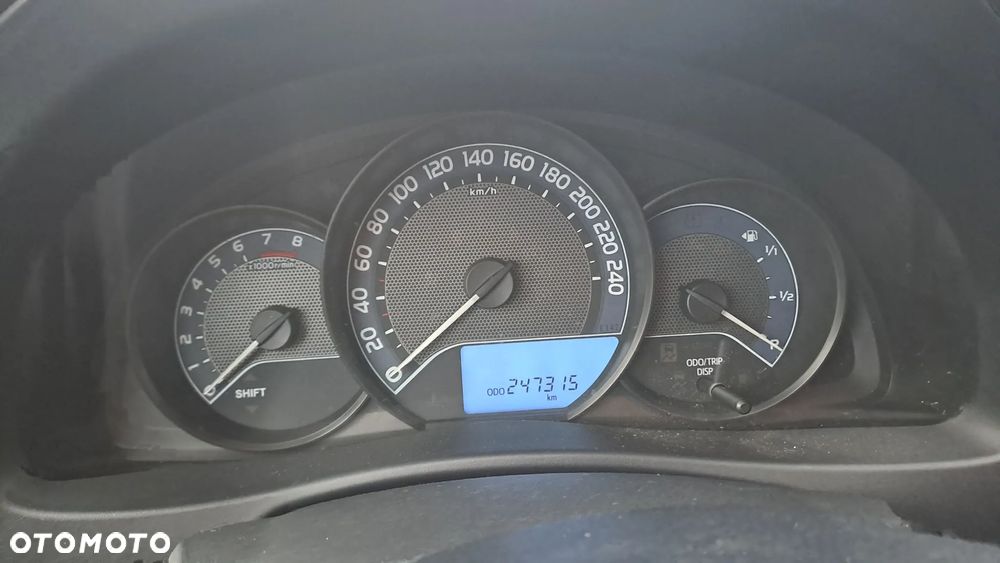 Toyota Auris 1.6 Active - 6