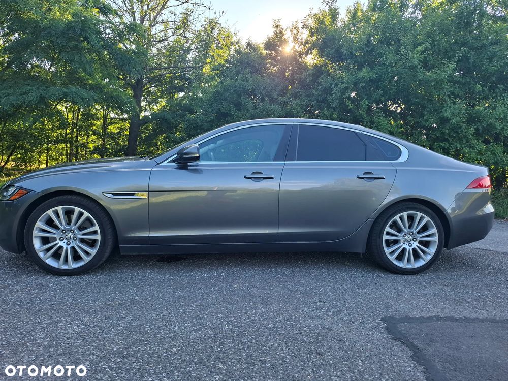 Jaguar XF 3.0 V6 Prestige - 17