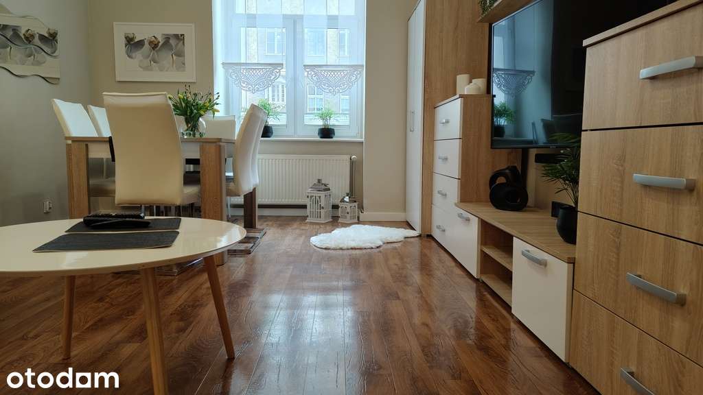 Duże 2 pokoje | parter | balkon