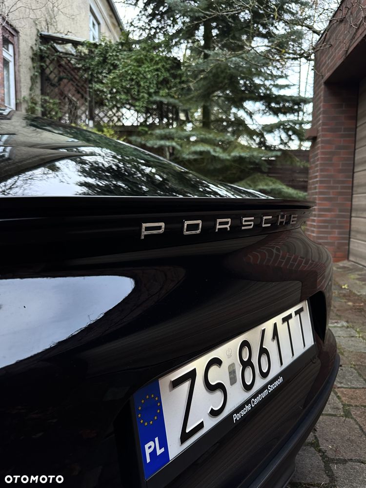 Porsche 718 Cayman GPF PDK - 12