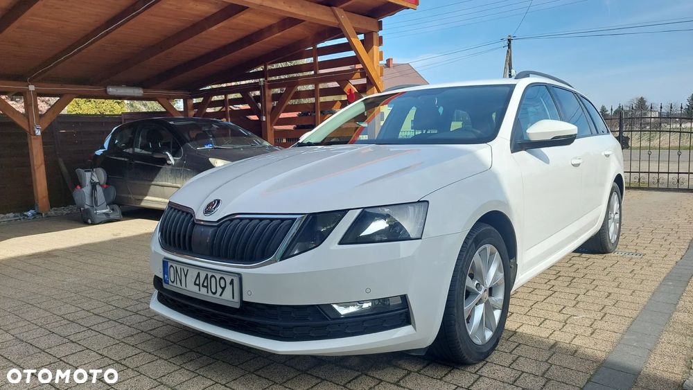 Skoda Octavia 1.6 TDI DSG Drive - 3