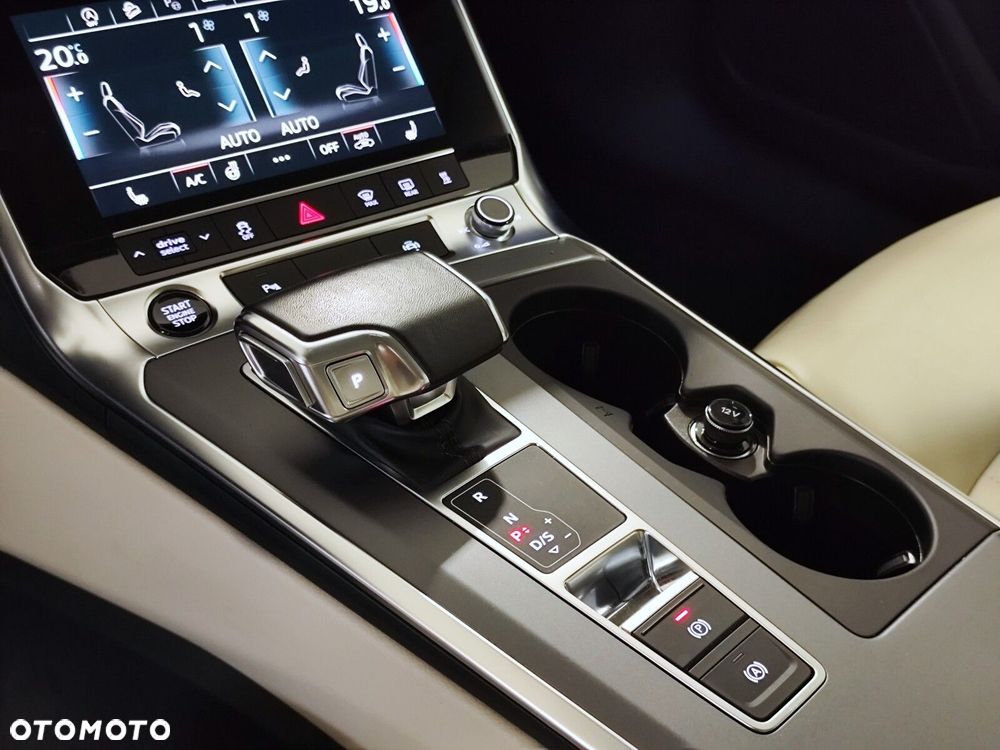 Audi A6 Allroad - 15