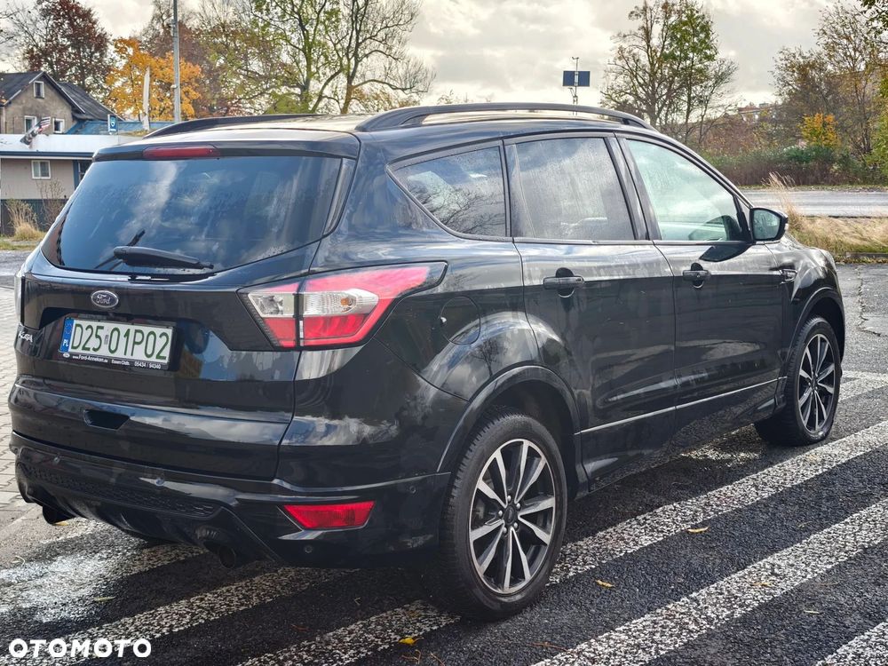 Ford Kuga 1.5 EcoBoost 2x4 ST-Line - 13