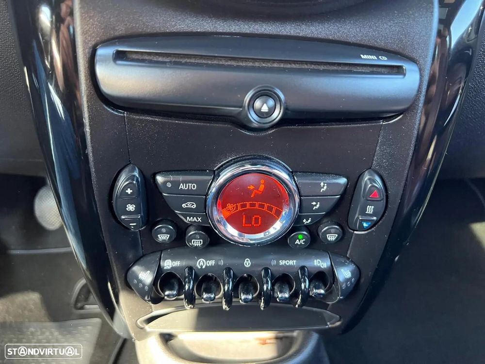 MINI Paceman Cooper D - 23