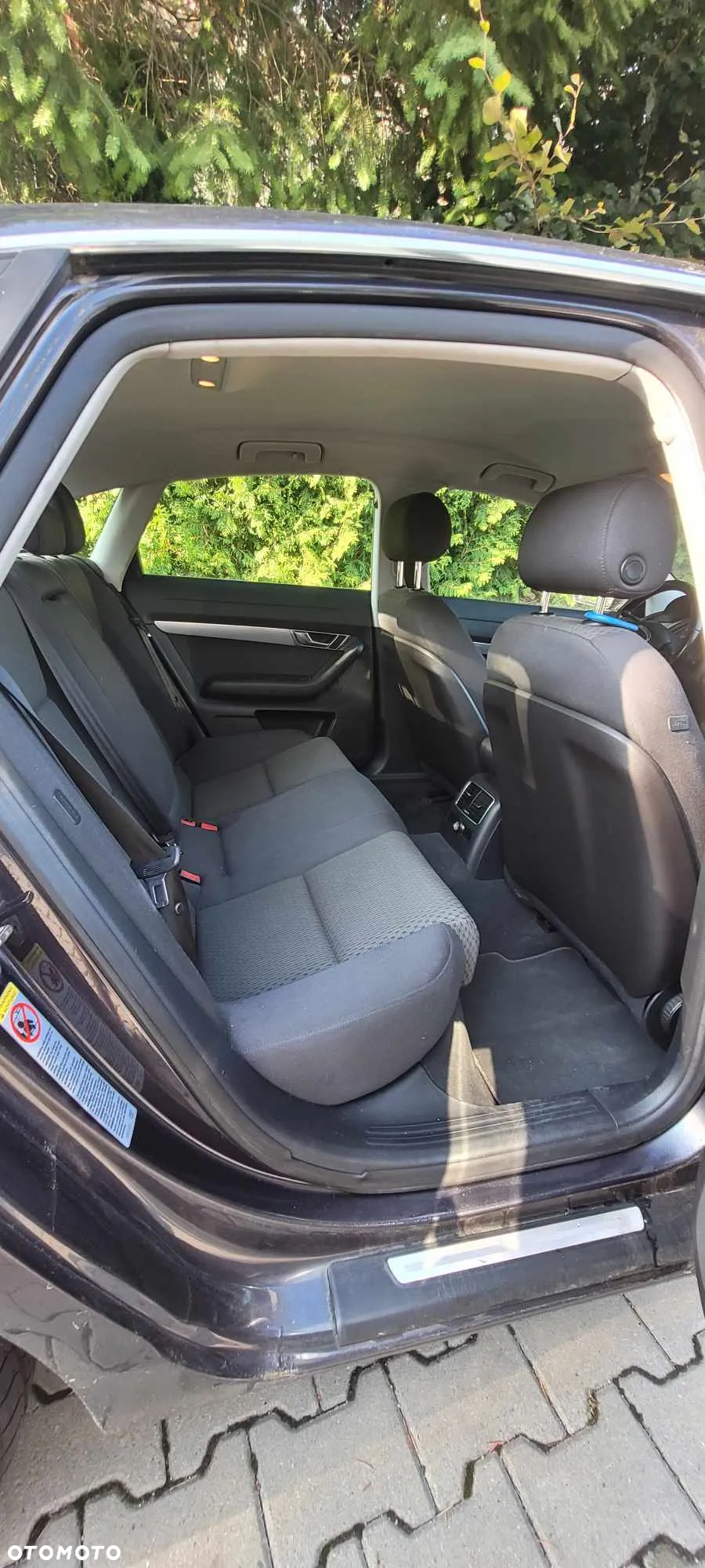 Audi A6 2.0T FSI - 9