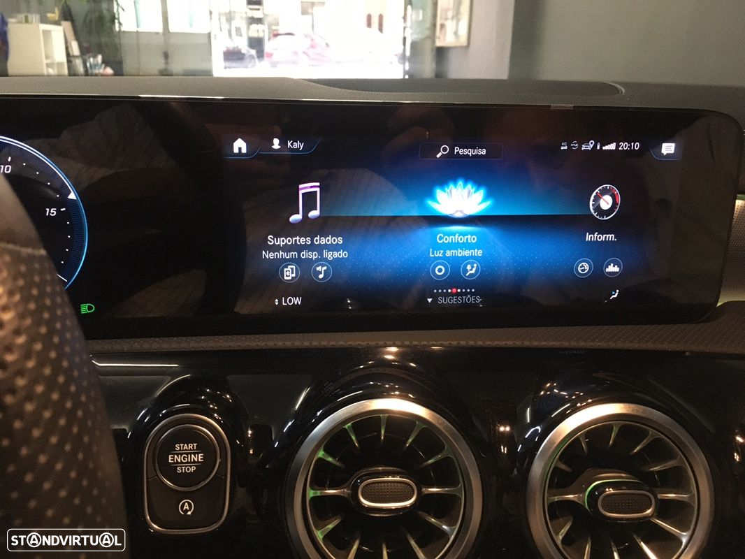 Mercedes-Benz A 180 d AMG Line - 28