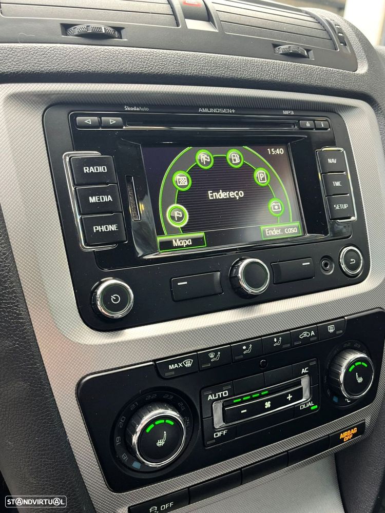 Skoda Octavia Break 2.0 TDI DPF 4x4 DSG Elegance - 26