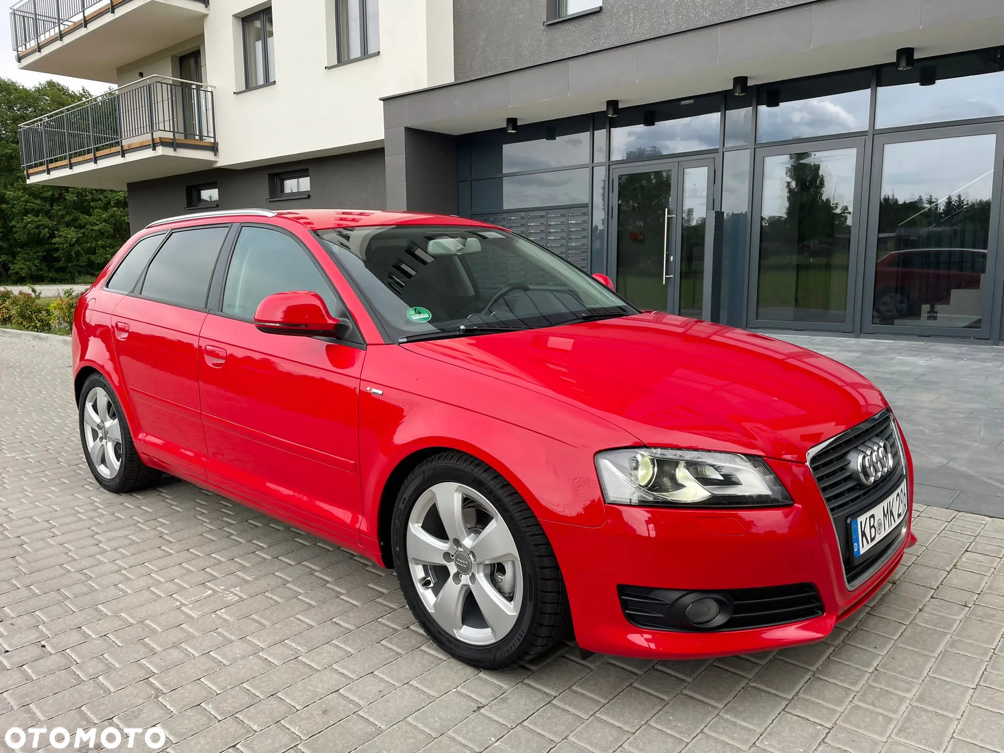 Audi A3 1.8 TFSI Sportback S line Sportpaket - 2