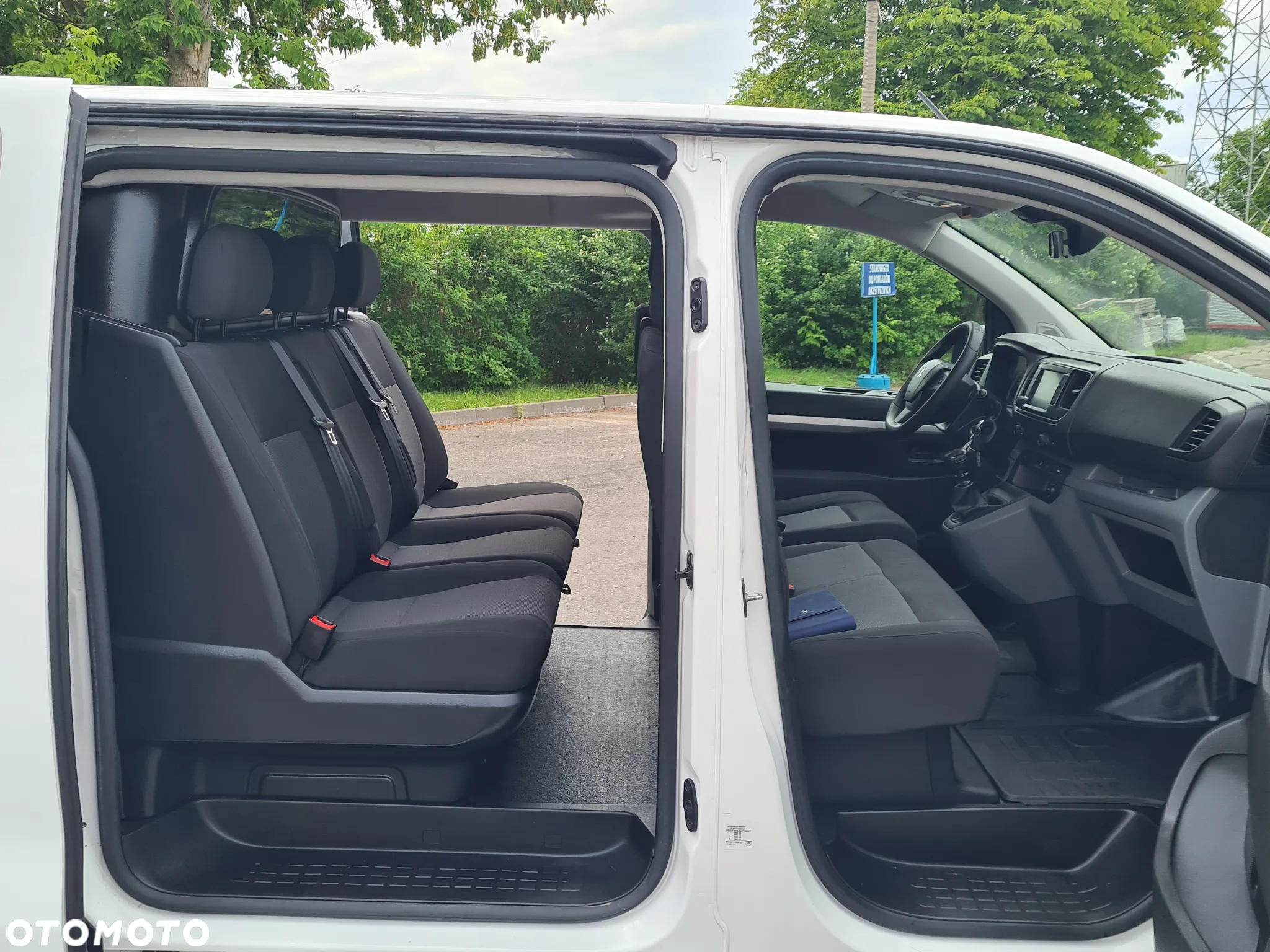 Peugeot Expert 2.0 BlueHDi Standard 3,0t Premium (bryg.) - 9