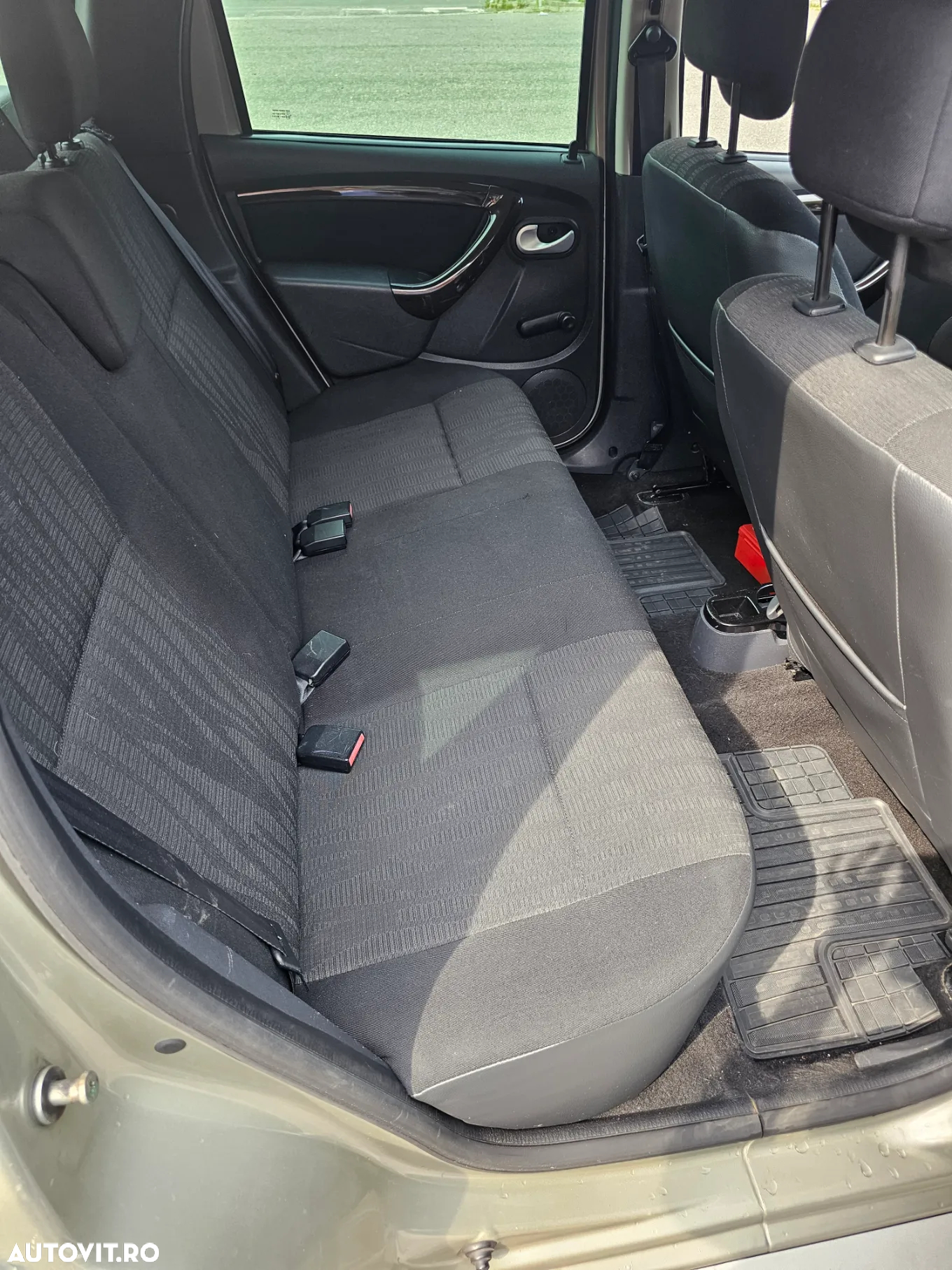 Dacia Duster 1.6 4x2 - 11