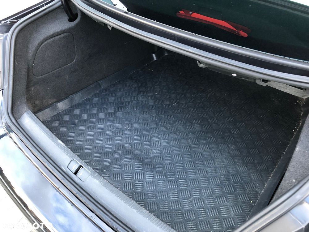 Volkswagen CC 2.0 TDI DPF BMT - 10