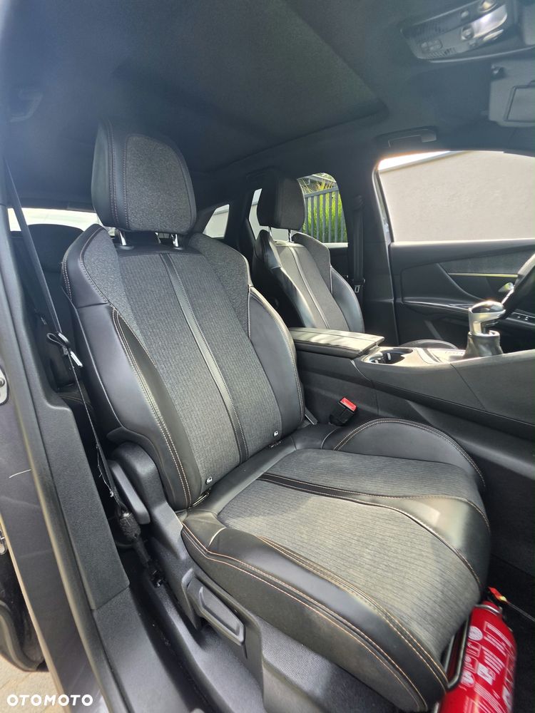 Peugeot 3008 - 31