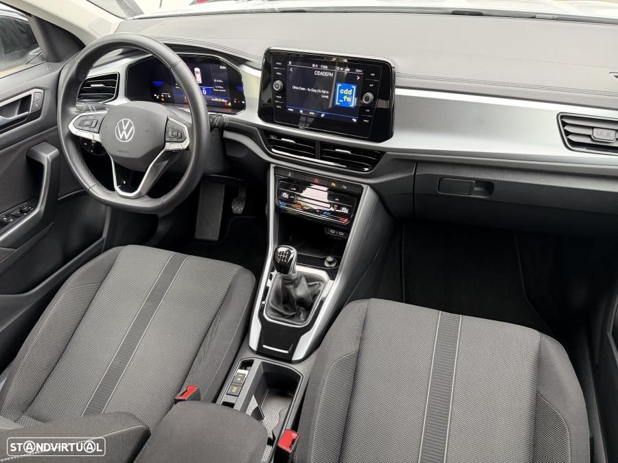 VW T-Roc 1.0 TSI Urban - 24