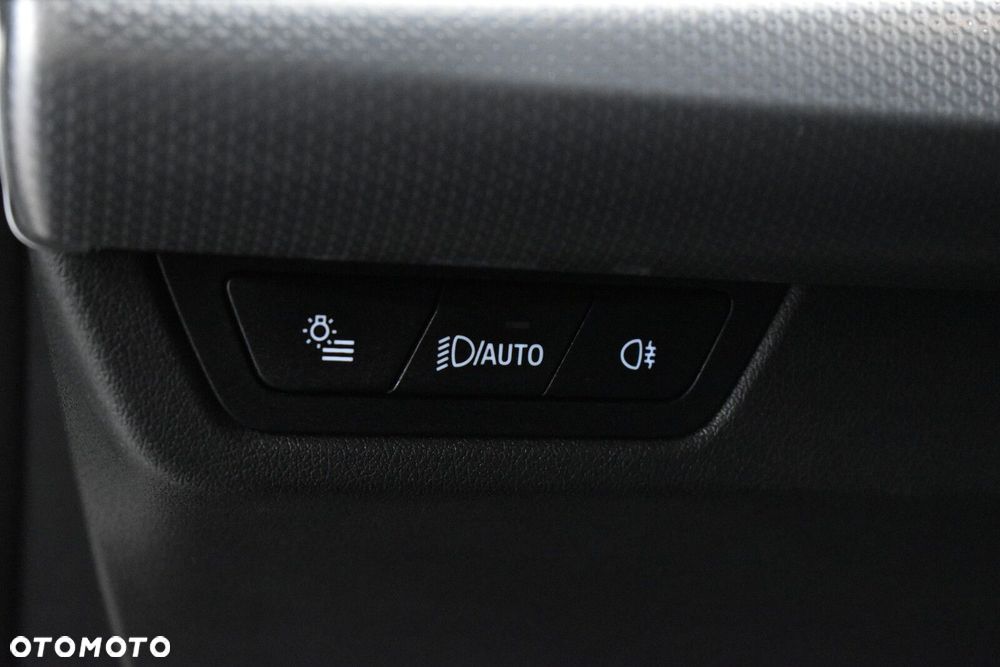 BMW X1 sDrive18i M Sport - 11