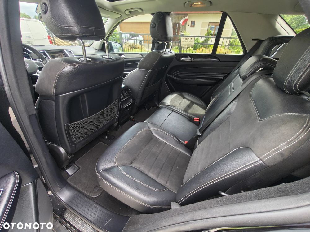 Mercedes-Benz ML 350 BlueTEC 4-Matic - 13