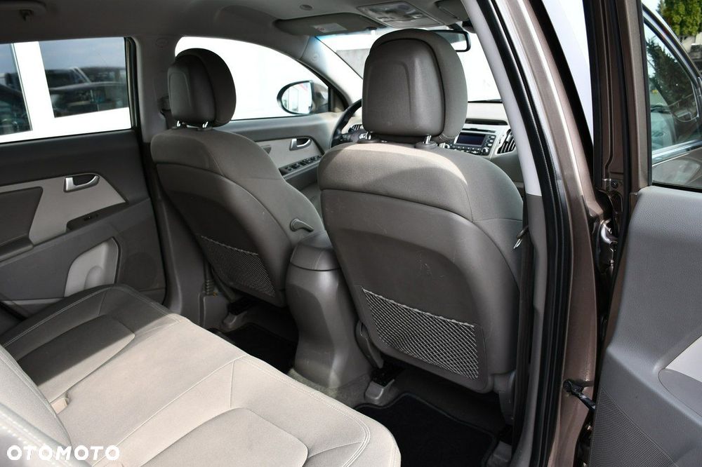 Kia Sportage 1.7 CRDI 2WD Attract - 27