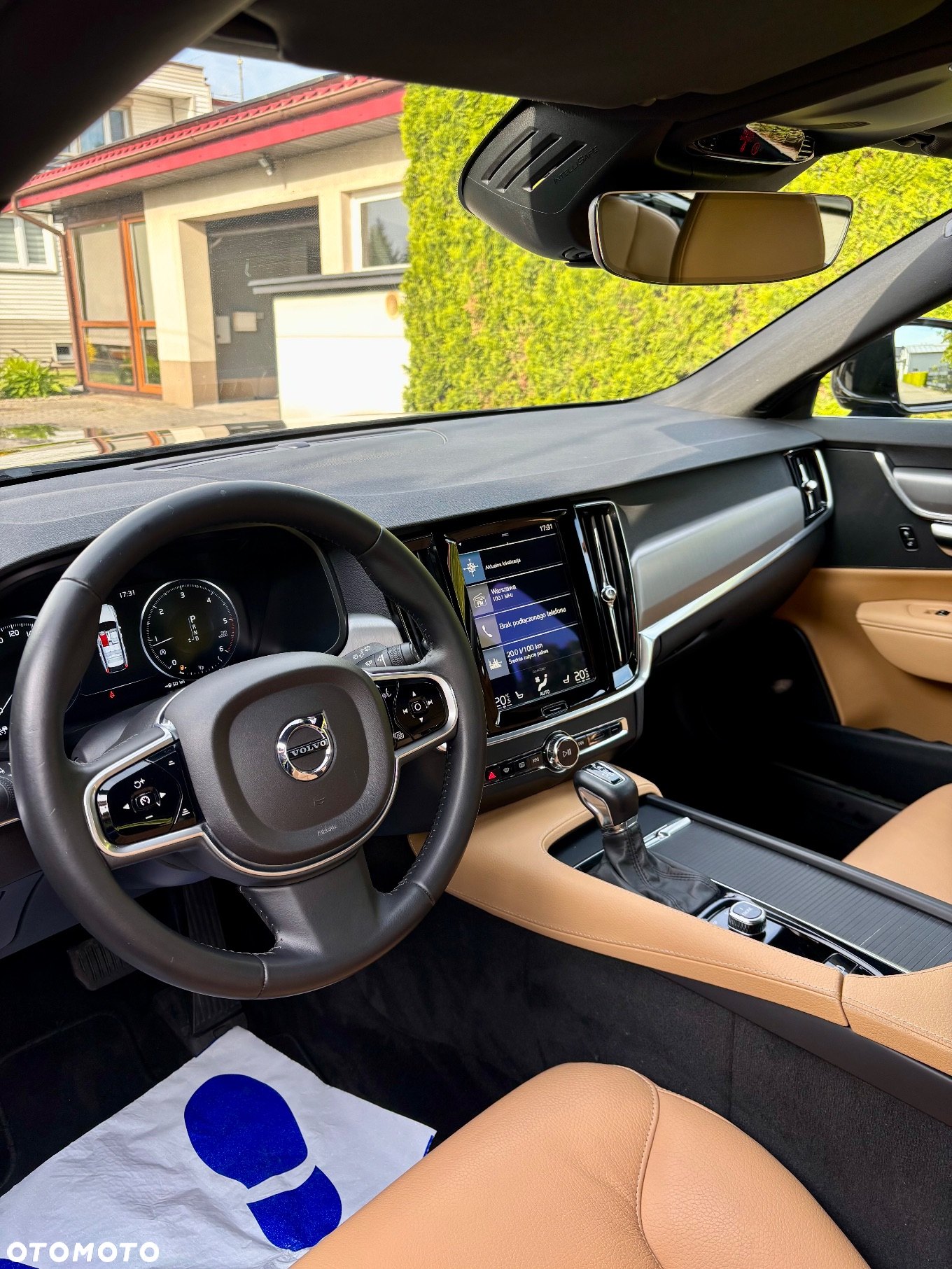 Volvo V90 D5 SCR AWD Momentum Pro - 7