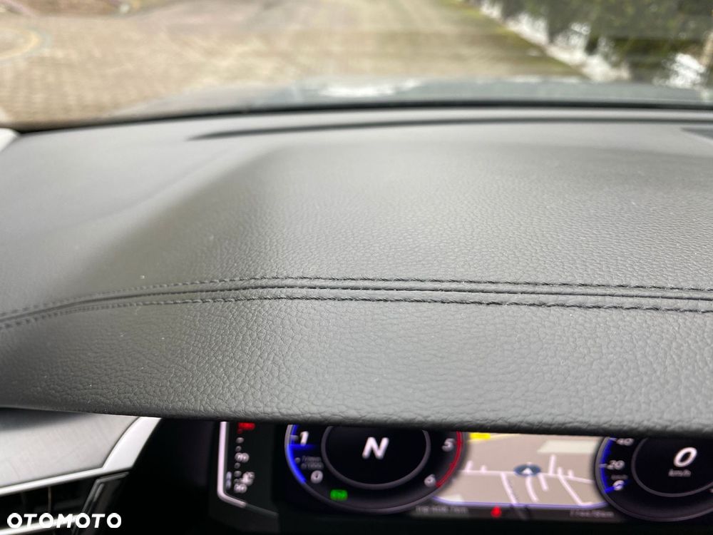 Volkswagen Arteon 2.0 TDI SCR DSG - 32