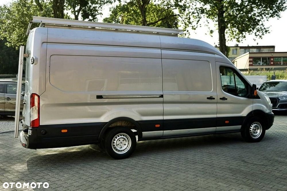Ford Transit - 9