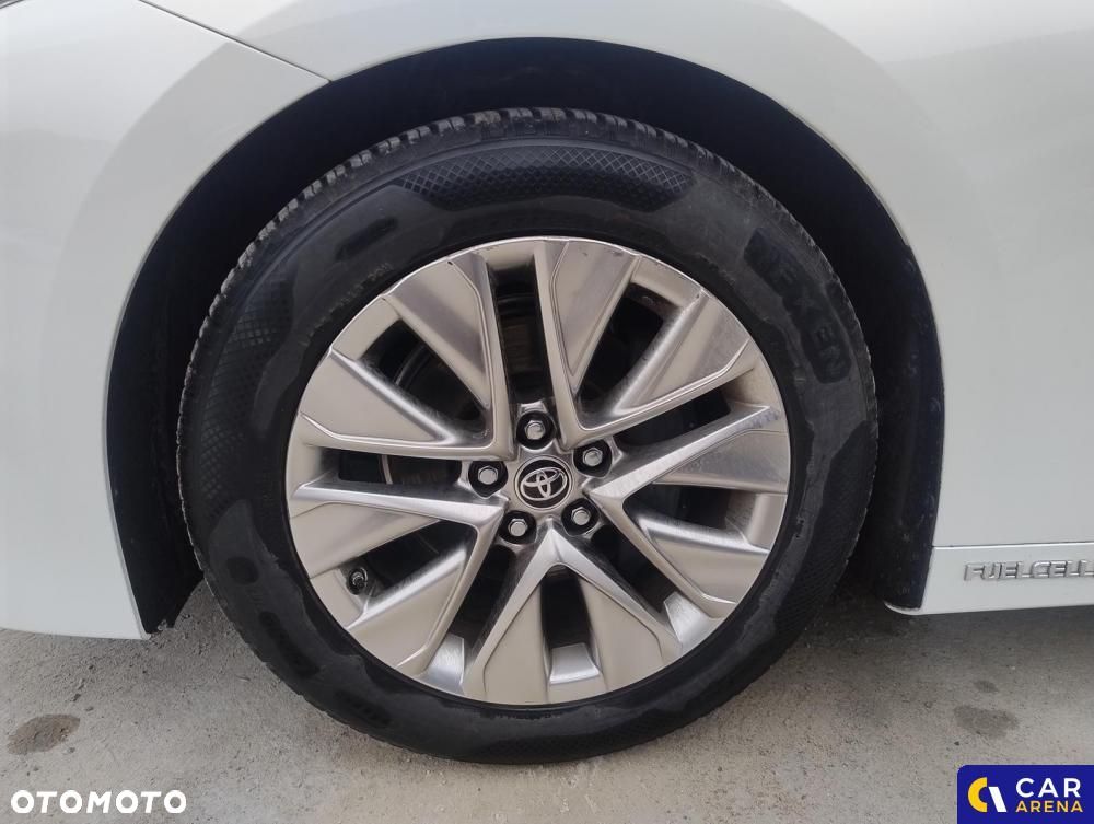 Toyota Mirai - 13
