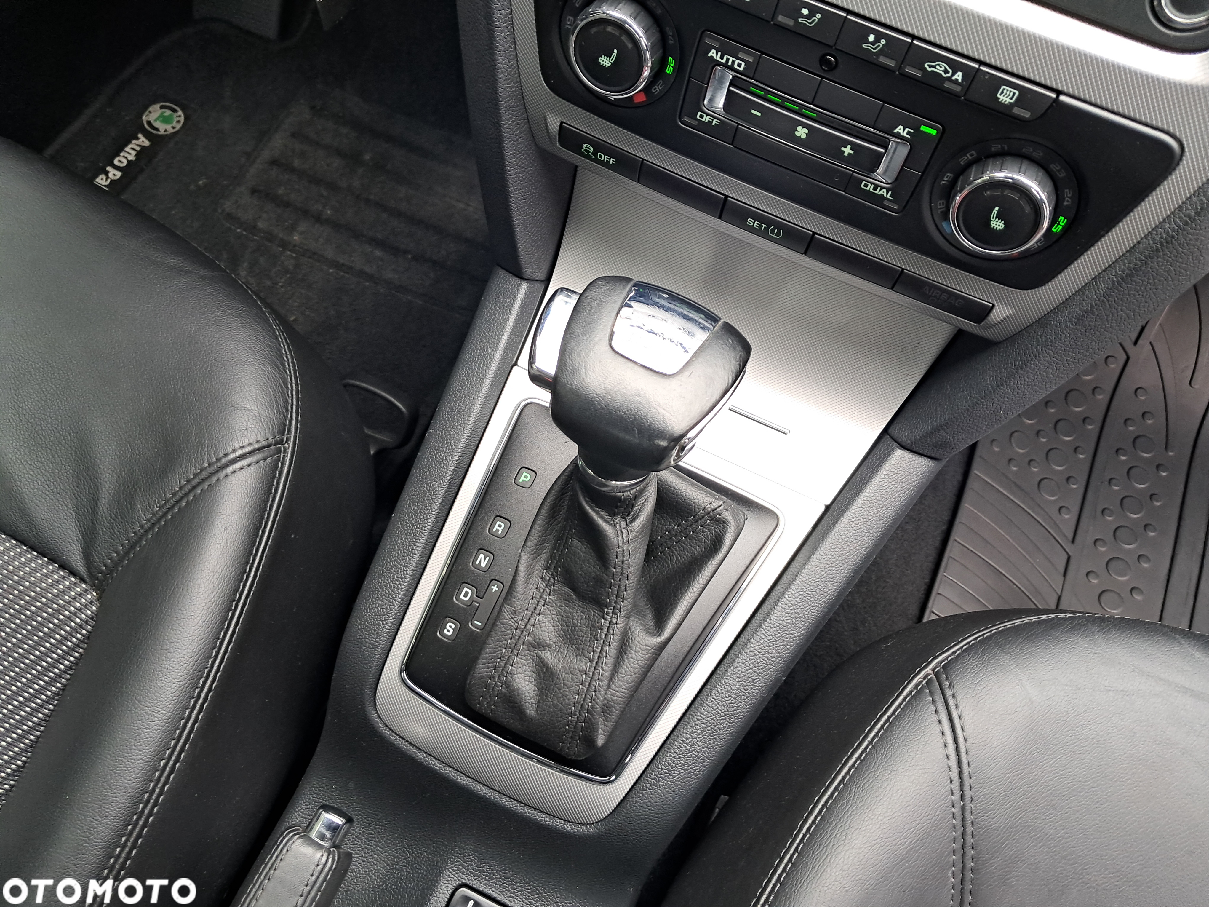 Skoda Octavia - 8