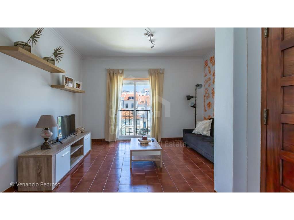 Arrenda Apartamento T1 - Ericeira, A Casa das Casas - Grande imagem: 2/10