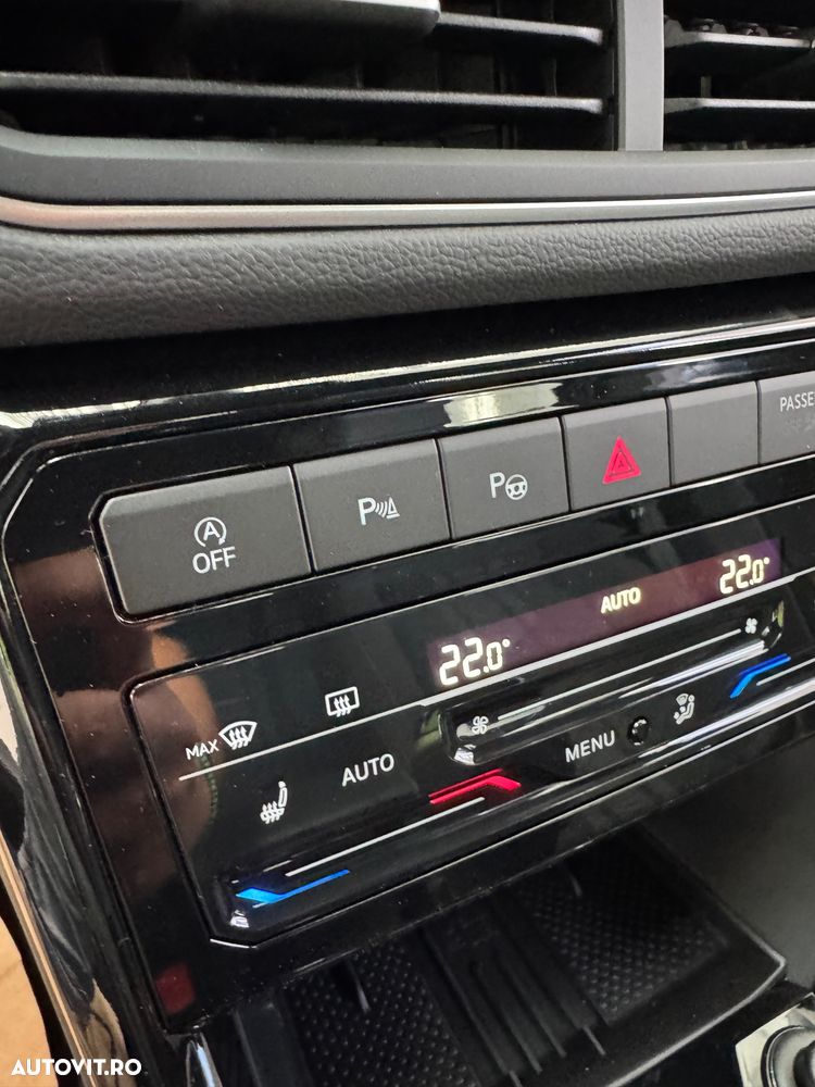 Volkswagen T-Cross 1.5 TSI DSG R-Line - 12