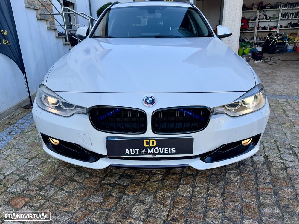 BMW 318 d Auto Pack M - 3