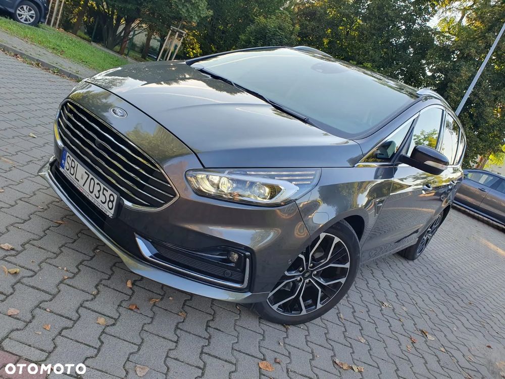 Ford S-Max - 32