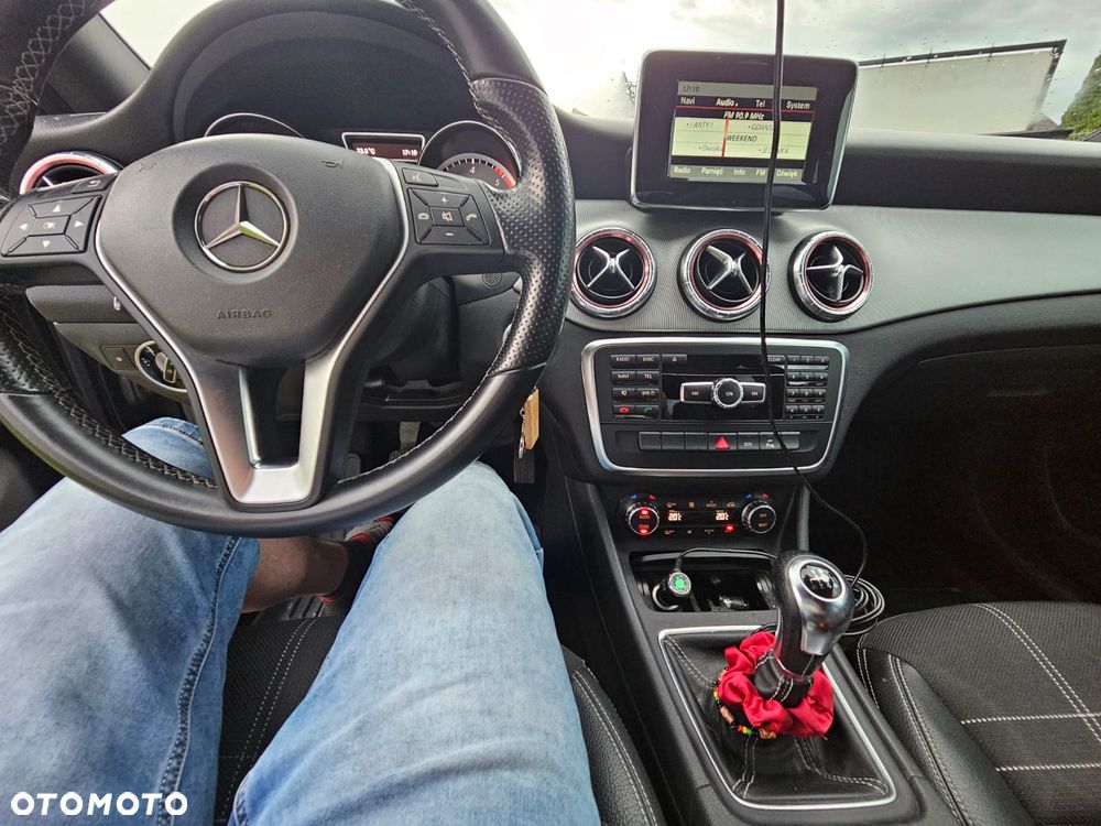 Mercedes-Benz CLA 200 CDI - 27