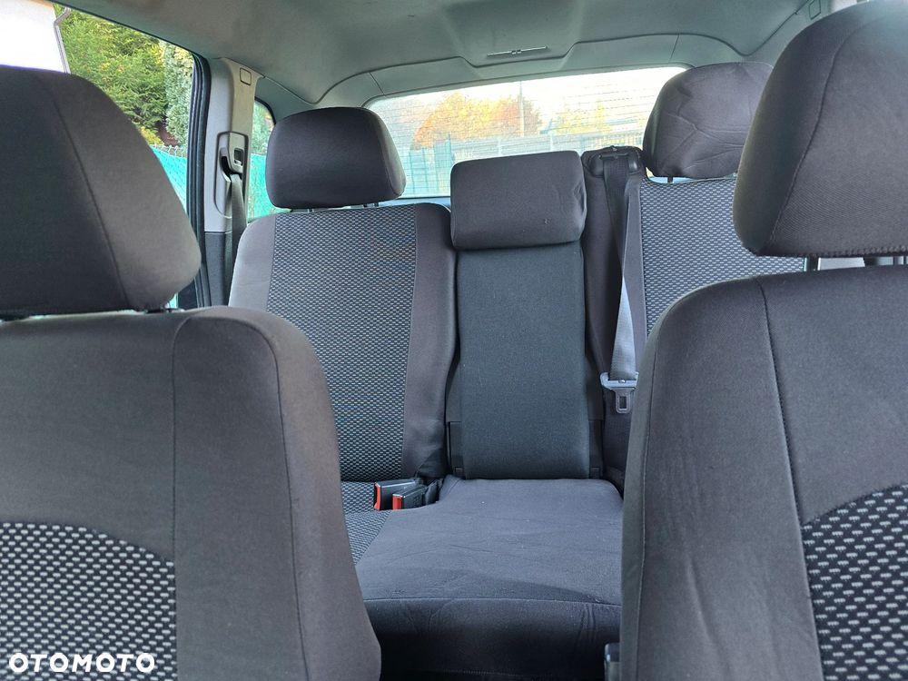 Opel Zafira 2012 photo 5