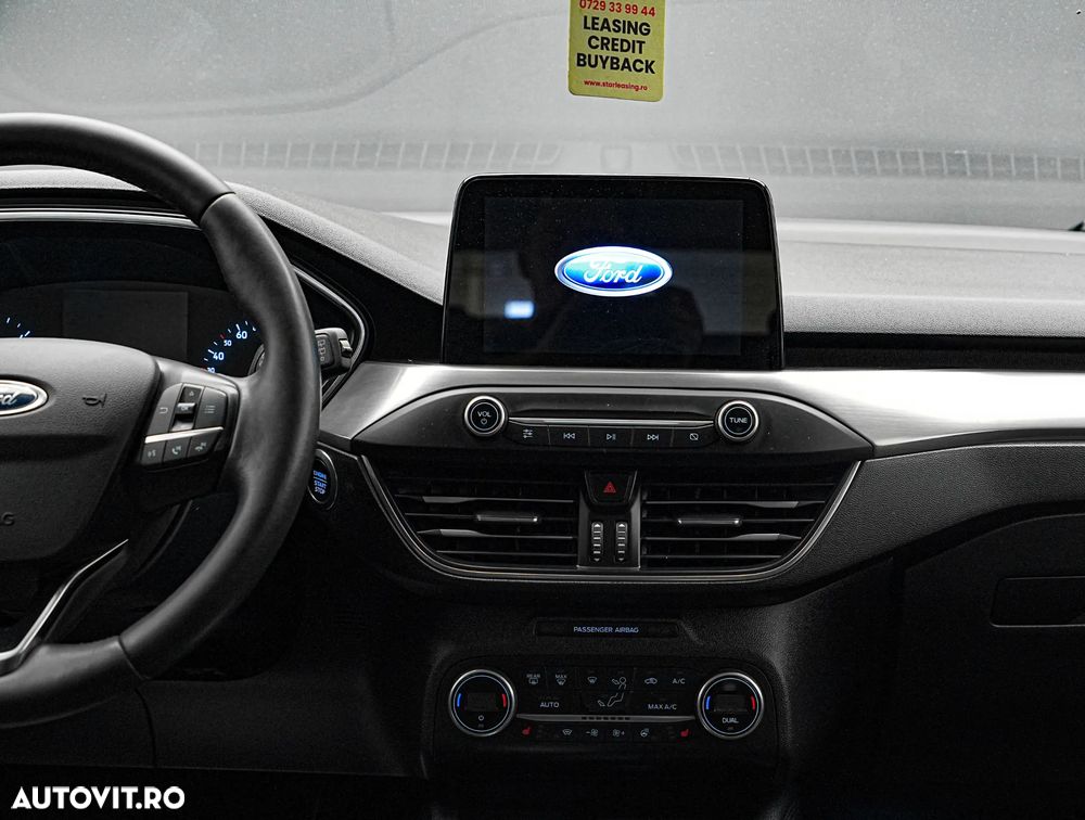 Ford Focus 2.0 EcoBlue Titanium Business - 18