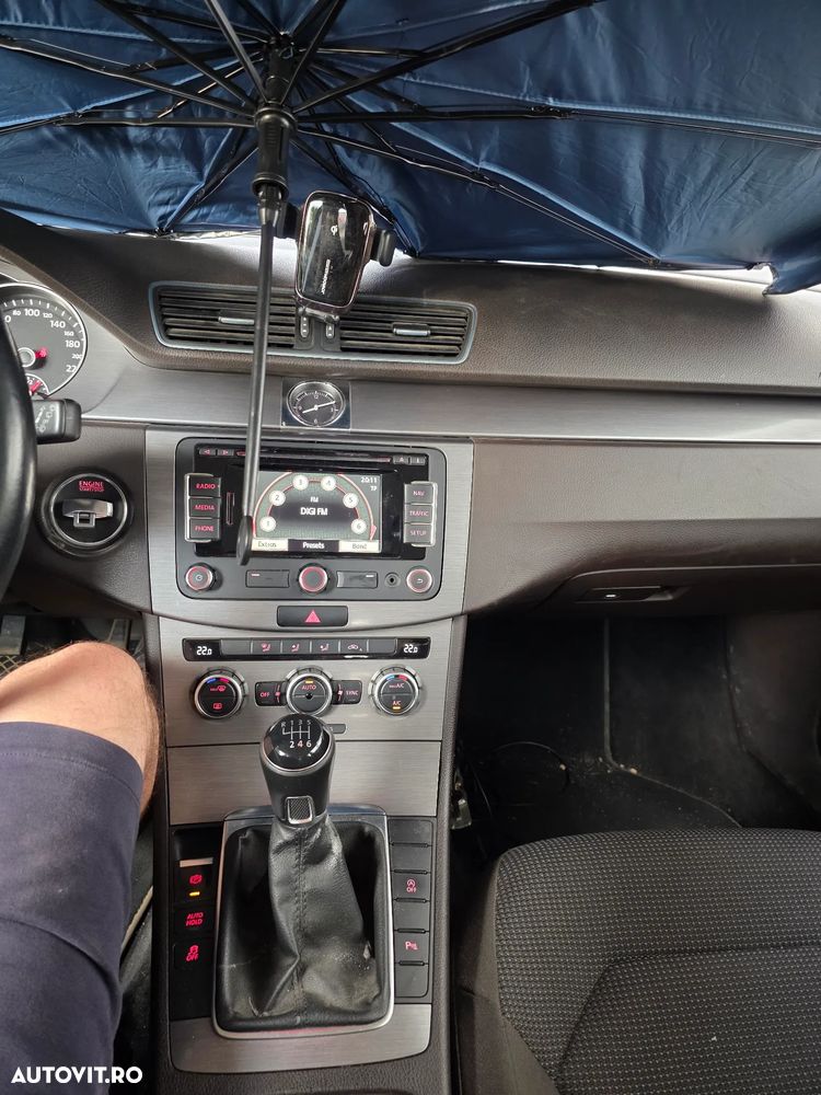Volkswagen Passat 1.6 TDI DPF BlueMotion - 6