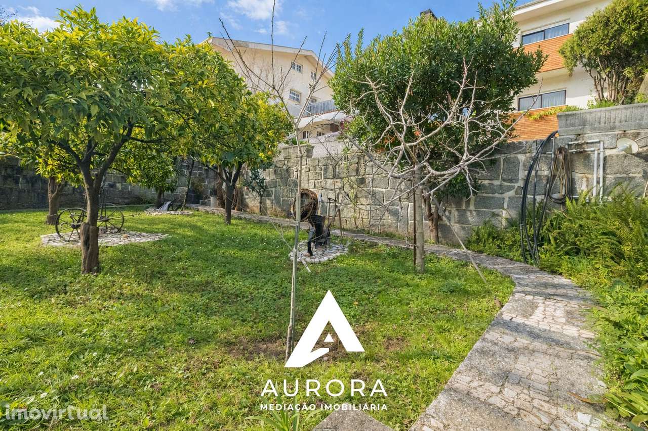 Moradia T6 Venda em Anta e Guetim,Espinho - Grande imagem: 5/60