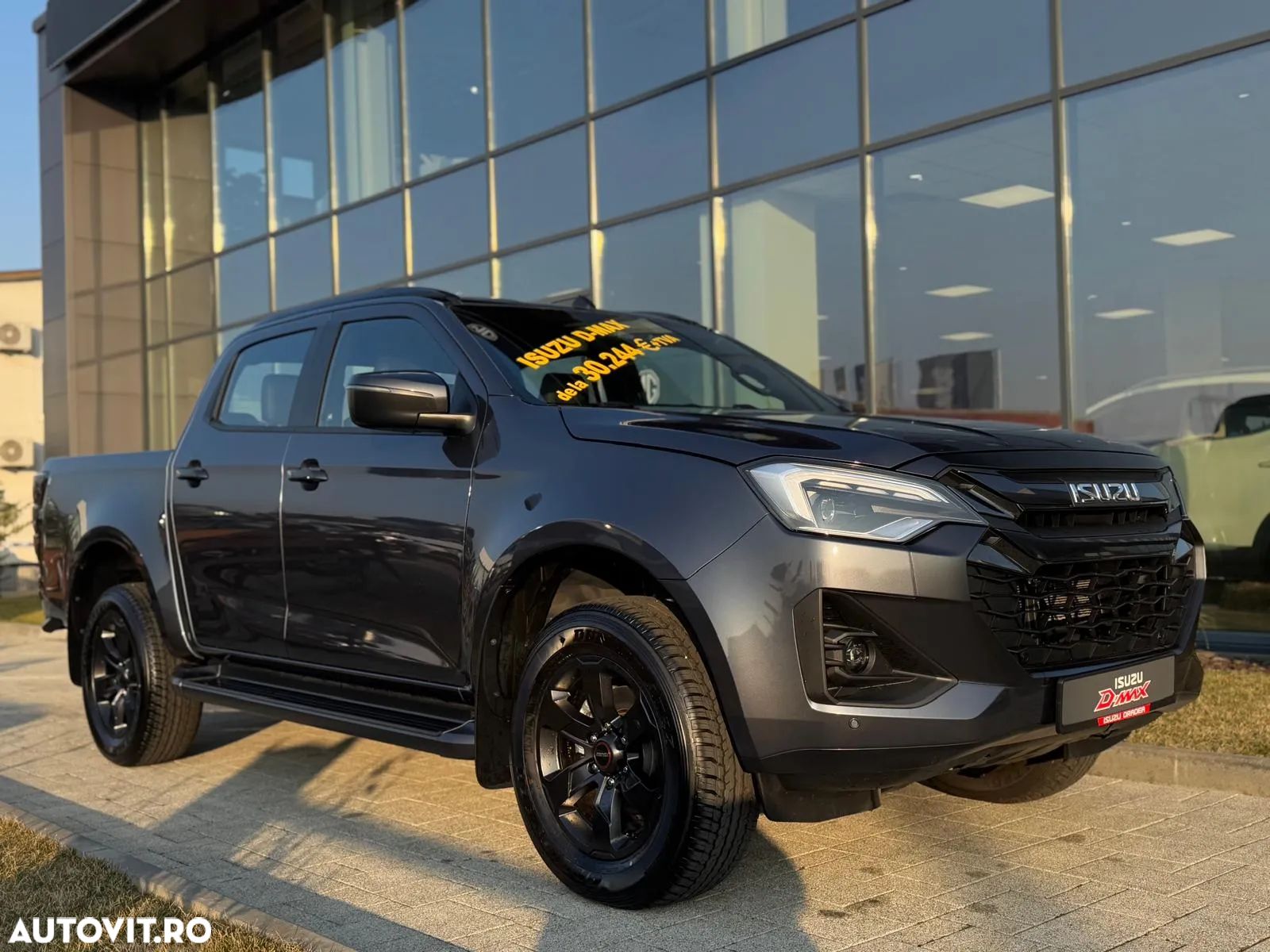 Isuzu D-Max 1.9 DSL 4x4 Double Cab 6AT Executive - 1