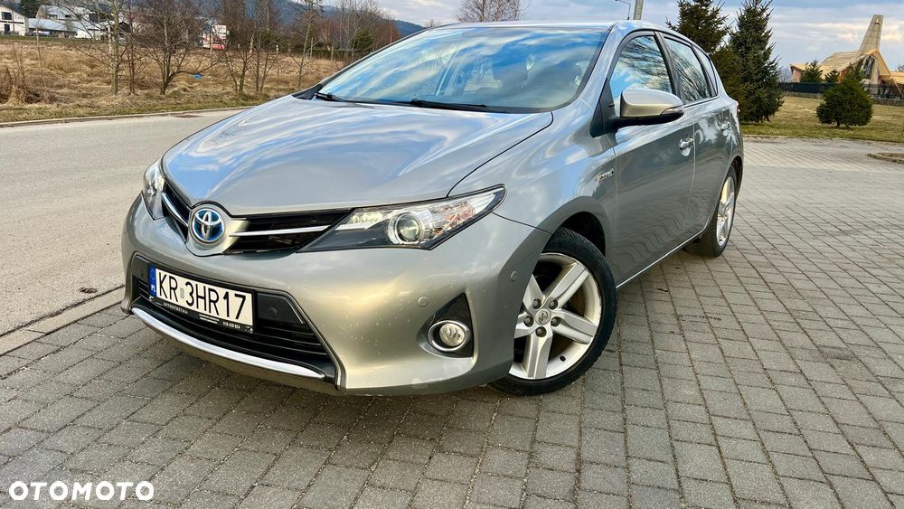 Toyota Auris - 2