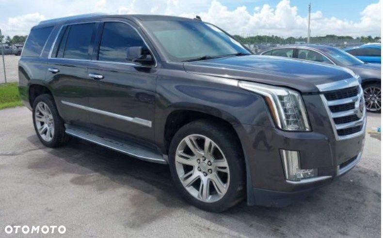P2 CADILLAC ESCALADE IV 2014 - FOTEL KANAPA TYŁ TYLNA - 14