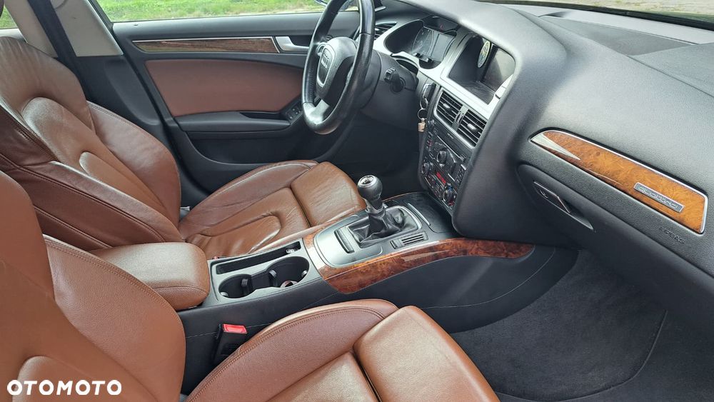 Audi A4 Avant 2.0 TDI DPF Quattro - 13