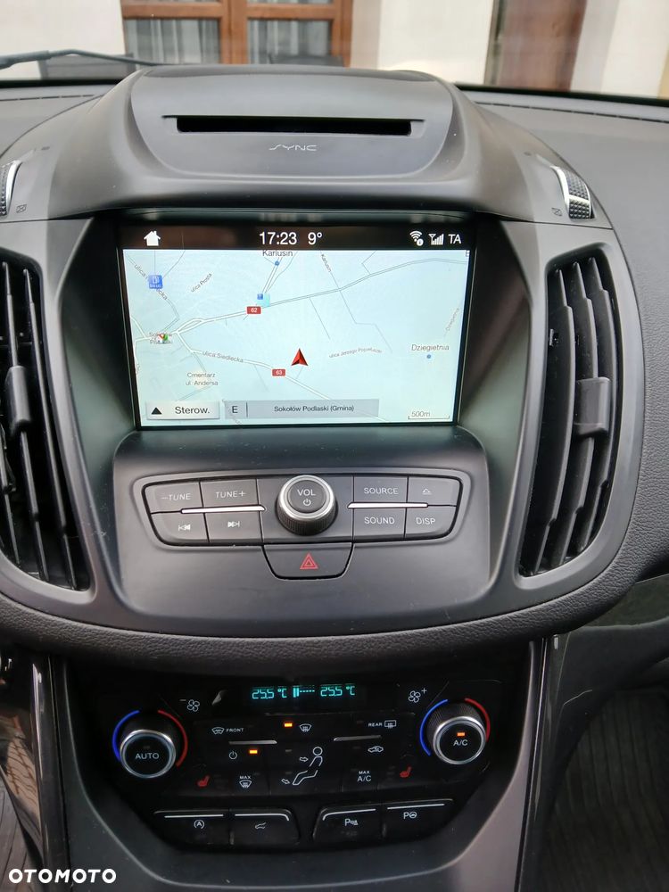 Ford Kuga 2.0 TDCi AWD Titanium - 8